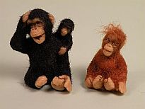 Monkey Mom and her kids